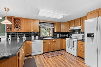 1156 Park St Unit 26, Stoughton, MA 02072