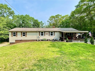 562 Buck Hill Rd, Burrillville, RI 02859