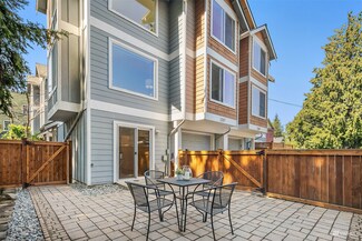 2207 E James St, Seattle, WA 98122
