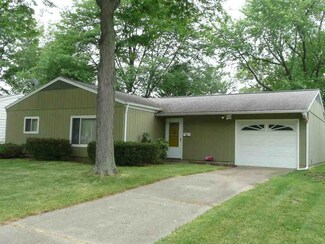 4811 Huntley Ct, South Bend, IN 46614