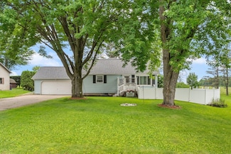 11165 Main St, Hewitt, WI 54441