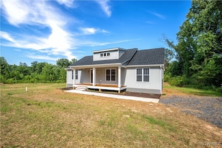 744 Columbia Rd, Columbia, VA 23038