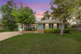 4210 Carter Creek Pkwy, Bryan, TX 77802