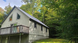 41 Warren Ln, Rumney, NH 03266