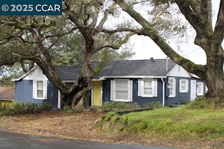 5910 Skyline Dr, El Sobrante, CA 94803