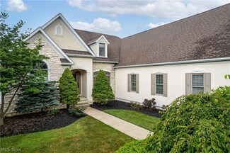 6540 Wooded View Dr, Hudson, OH 44236