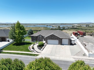 113 N 4950 W, West Point, UT 84015