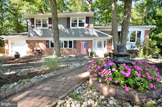 56 Saratoga Rd, Stratford, NJ 08084