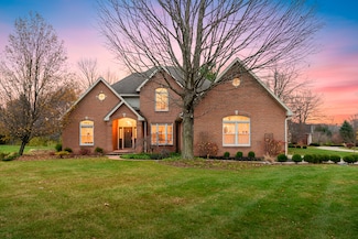 3184 Wyndwicke Dr, Saint Joseph, MI 49085