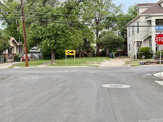 133 Hickman, San Antonio, TX 78212