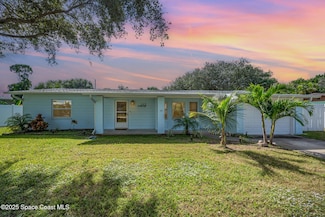 113 W Leon Ln, Cocoa Beach, FL 32931