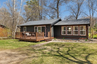 30432 N Pinewood Dr, Pequot Lakes, MN 56472