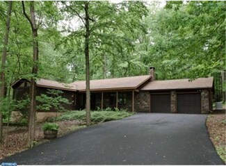 683 Center Hill Rd, Upper Black Eddy, PA 18972