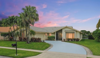 2605 SW 23rd Cranbrook Dr, Boynton Beach, FL 33436