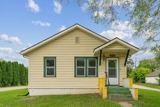 1120 N Barclay St, Waterloo, IA 50703
