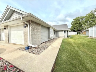 1515 E 18th St Unit 7, Atlantic, IA 50022
