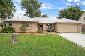 706 W Vandever Ct, Broken Arrow, OK 74012