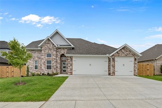 1804 Charles St, Pea Ridge, AR 72751
