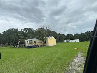 7041 23rd St, Zephyrhills, FL 33540