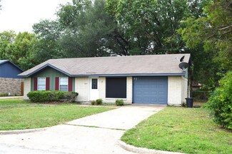 877 Betty Dr, Terrell, TX 75160
