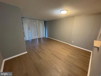 1836 Metzerott Rd Unit 217, Adelphi, MD 20783