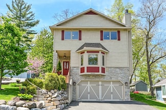 N1849 Greenland Rd, Lake Geneva, WI 53147