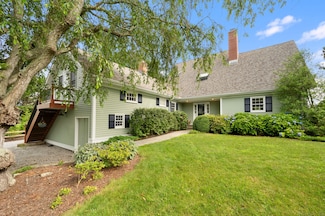 45 Quanaduck Rd, Stonington, CT 06378