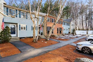 627 Fox Hollow Dr, Hudson, NH 03051