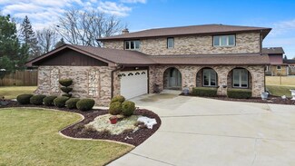 8048 Sawgrass Ct, Orland Park, IL 60462