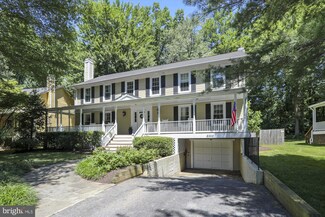 8225 Osage Ln, Bethesda, MD 20817