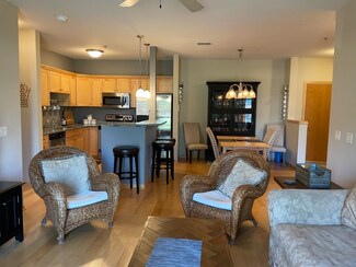 2581 Smith's Crossing Unit 105, Sun Prairie, WI 53590