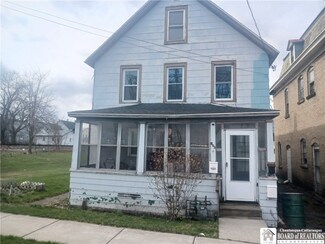 503 S Roberts Rd, Dunkirk, NY 14048