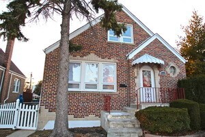5550 S Keeler Ave, Chicago, IL 60629