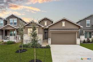 156 Woods Edge Ln, Andice, TX 78628