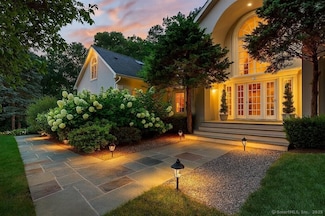 19 Kingdom Ridge Rd, Bedford, NY 10506