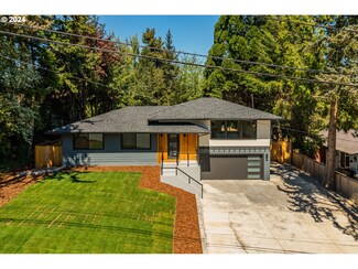 11345 SE Lexington St, Portland, OR 97266