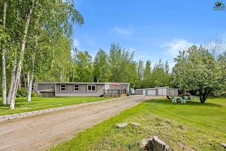 2644 Gordon Rd, North Pole, AK 99705