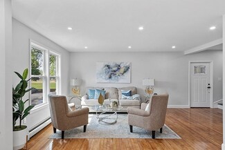 43 Tracy Ave, Lynn, MA 01902