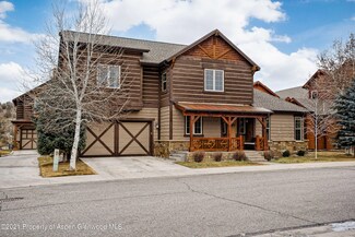 300 Whitehorse Dr, New Castle, CO 81647