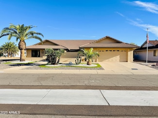 14326 W Yukon Dr, Sun City West, AZ 85375