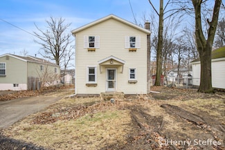 1355 Middle Ln, Battle Creek, MI 49014