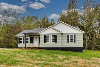 2485 Low Bridge Rd, Liberty, NC 27298