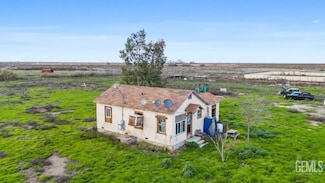 28112 Pond Rd, Wasco, CA 93280