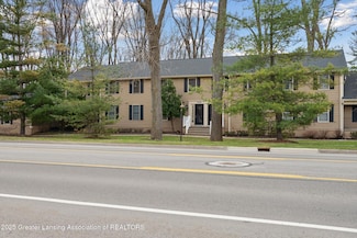 1842 Burcham Dr, East Lansing, MI 48823