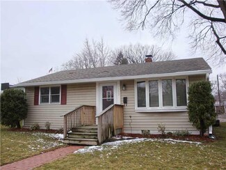 353 W Clinton St, Danville, IN 46122