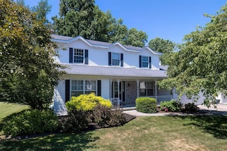 730 Harmony Dr, Erie, PA 16505