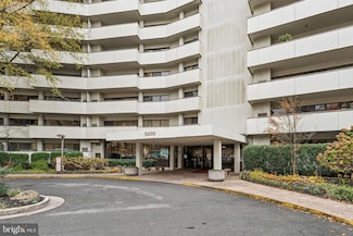 5300 Columbia Pike Unit 103, Arlington, VA 22204