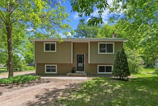 23255 Ambassador Blvd NW, Saint Francis, MN 55070