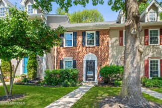 7 Steeple Chase Ct, Tinton Falls, NJ 07724