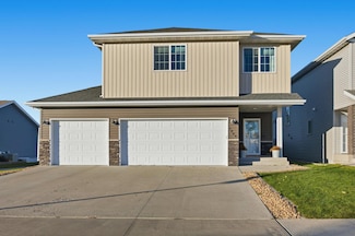 5869 55th Ave S, Fargo, ND 58104